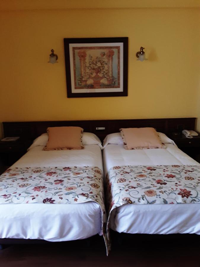 Hotel Marques De La Moral Naveces Zewnętrze zdjęcie